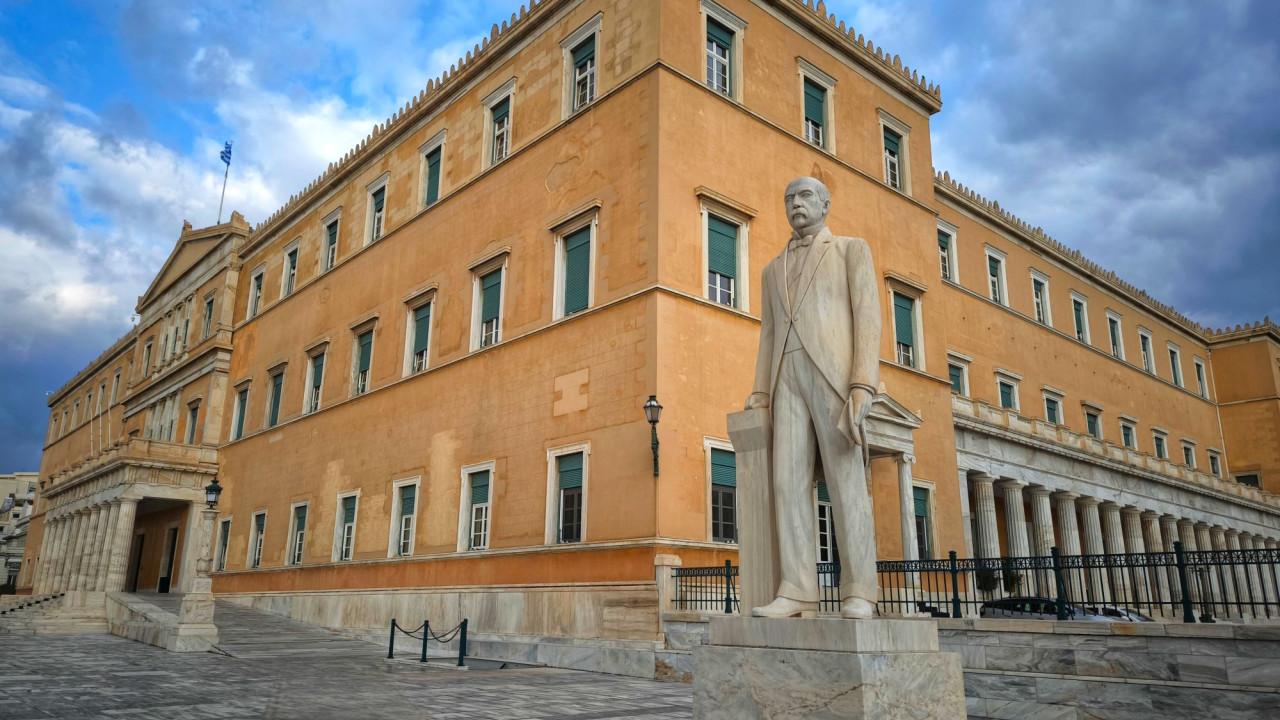 Βουλή: Τα ονόματα των Αλ. Παναγούλη και Γρ. Λαμπράκη σε δύο αίθουσες Βουλή: Τα ονόματα των Αλ. Παναγούλη και Γρ. Λαμπράκη σε δύο αίθουσες