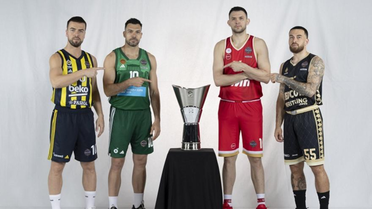 Η φωτογράφηση των αρχηγών με την κούπα της Euroleague: «It just got serious…»