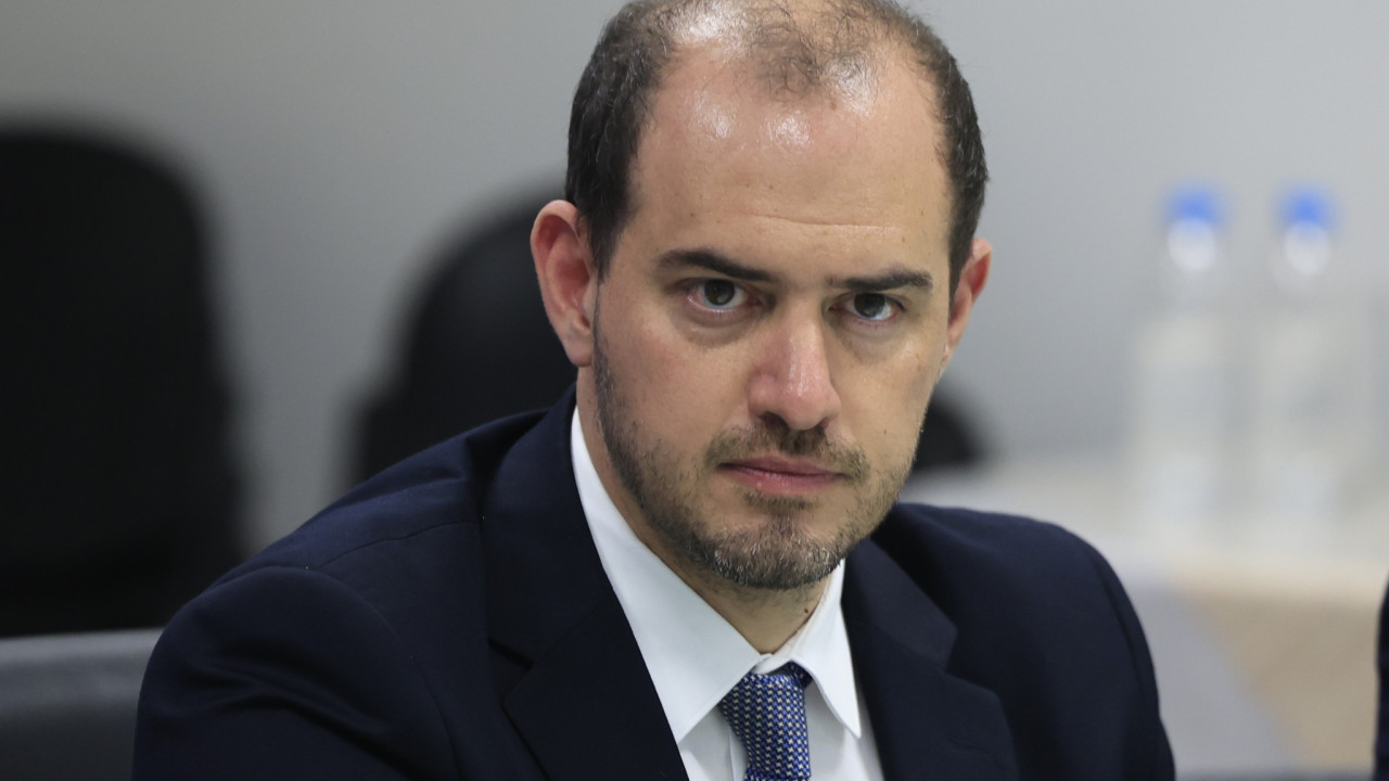 Γ. Κώτσηρας: Τα μέτρα που θα ανακοινωθούν στη ΔΕΘ θα δίνουν έμφαση στη μεσαία τάξη Γ. Κώτσηρας: Τα μέτρα που θα ανακοινωθούν στη ΔΕΘ θα δίνουν έμφαση στη μεσαία τάξη