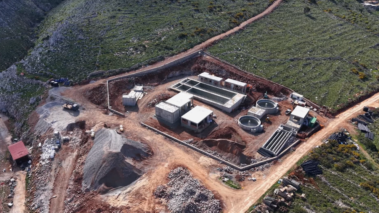 Ύδρα: Μισός αιώνας ανεξέλεγκτης ρύπανσης Ύδρα: Μισός αιώνας ανεξέλεγκτης ρύπανσης