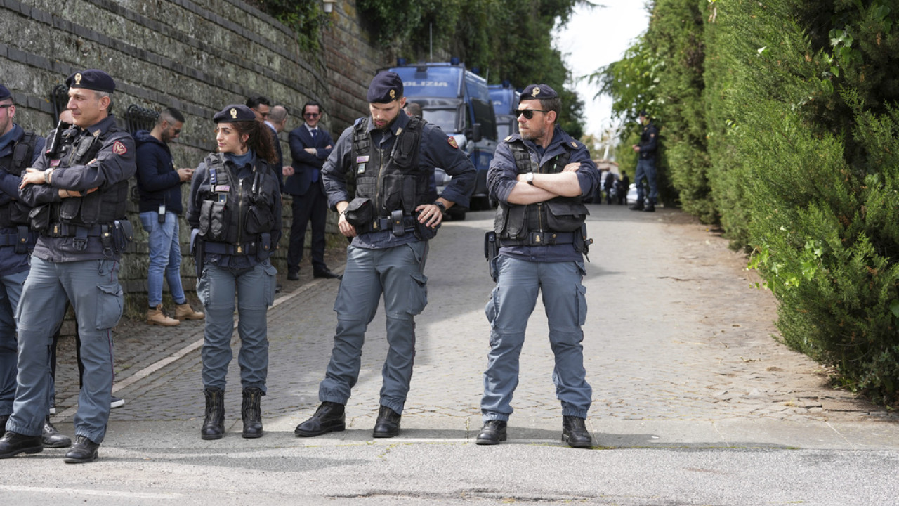 Συνομιλίες ΗΠΑ-Ιράν: Αναβλήθηκαν για «πρακτικούς λόγους»