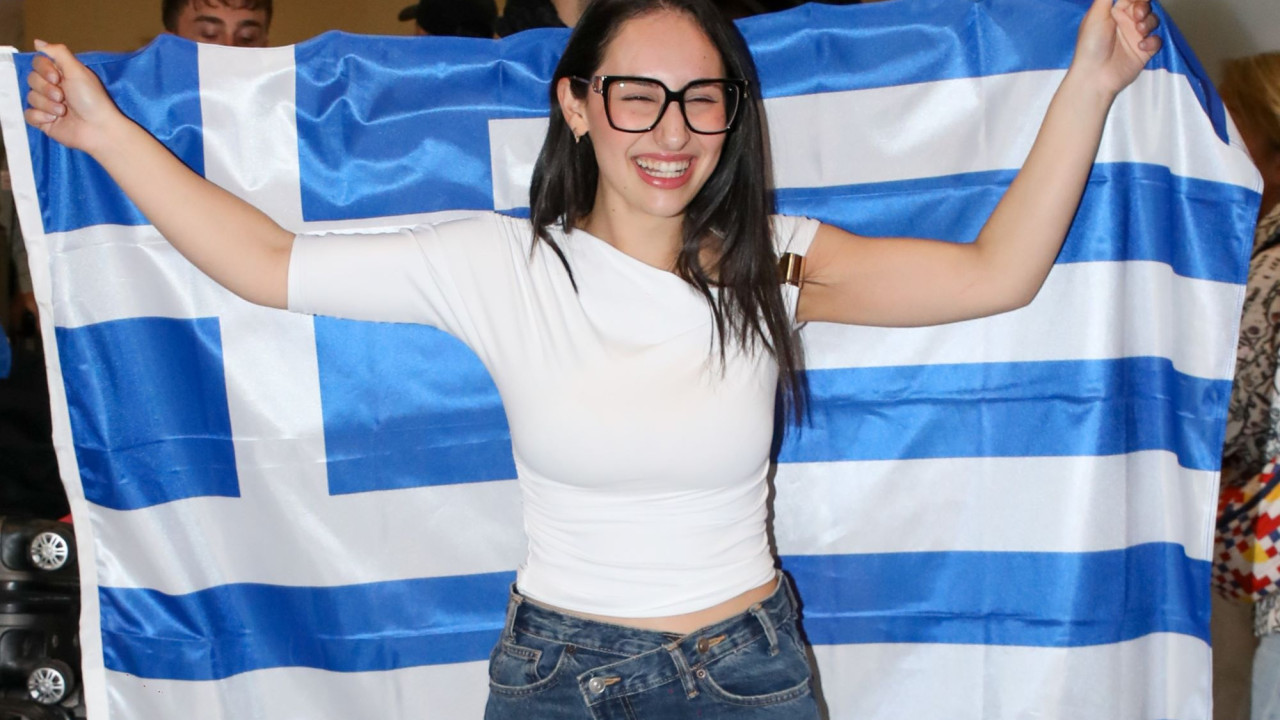 Κλαυδία για σχόλια Λιάγκα: «Δεν με επηρέασε, ίσα ίσα με μπούσταρε πάρα πολύ» Κλαυδία για σχόλια Λιάγκα: «Δεν με επηρέασε, ίσα ίσα με μπούσταρε πάρα πολύ»