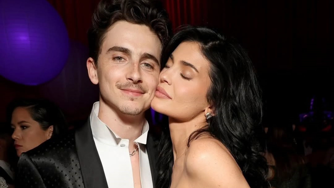 Kylie Jenner-Timothee Chalamet: Έκαναν το ντεμπούτο τους ως ζευγάρι, φιλήθηκαν, αλλά κάτι δεν πήγε καλά