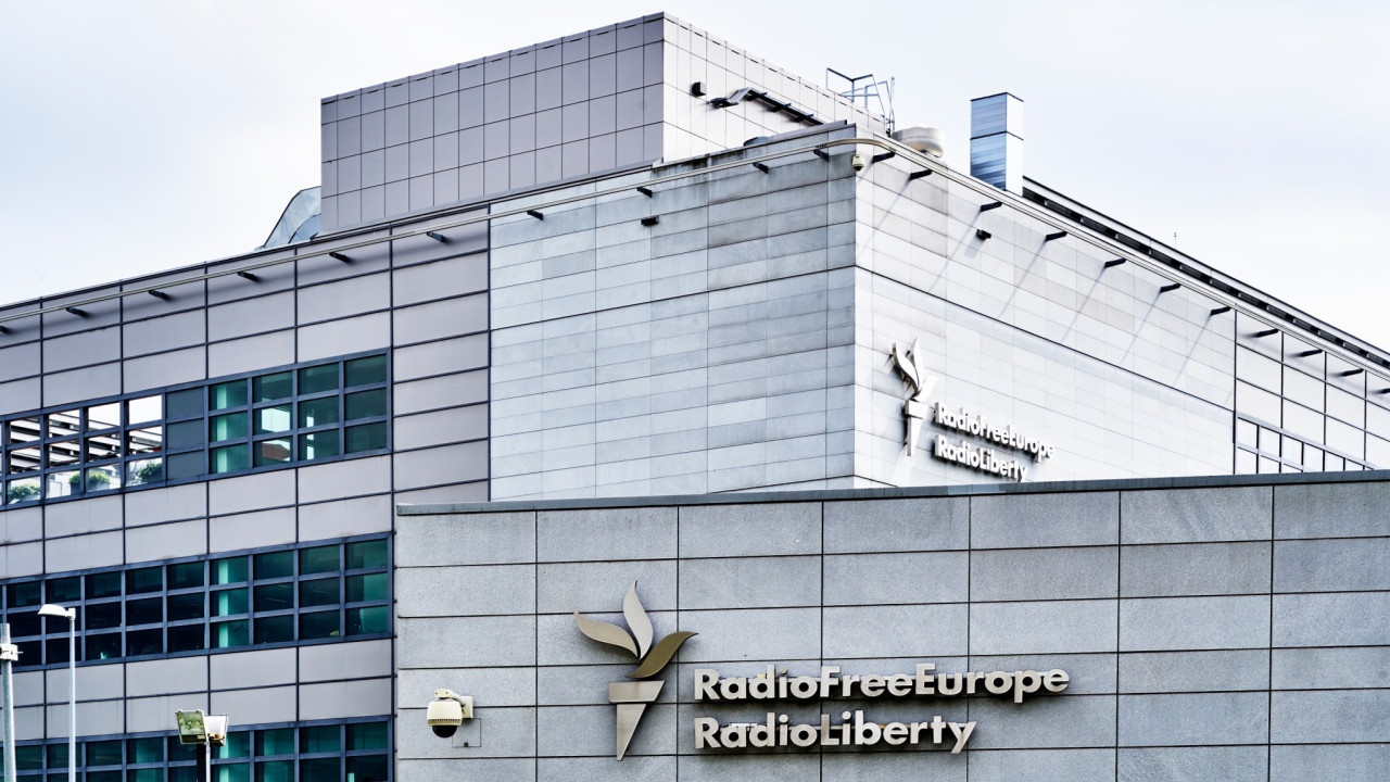 Η ΕΕ θα χρηματοδοτήσει προσωρινά το Radio Free Europe/Radio Liberty Η ΕΕ θα χρηματοδοτήσει προσωρινά το Radio Free Europe/Radio Liberty