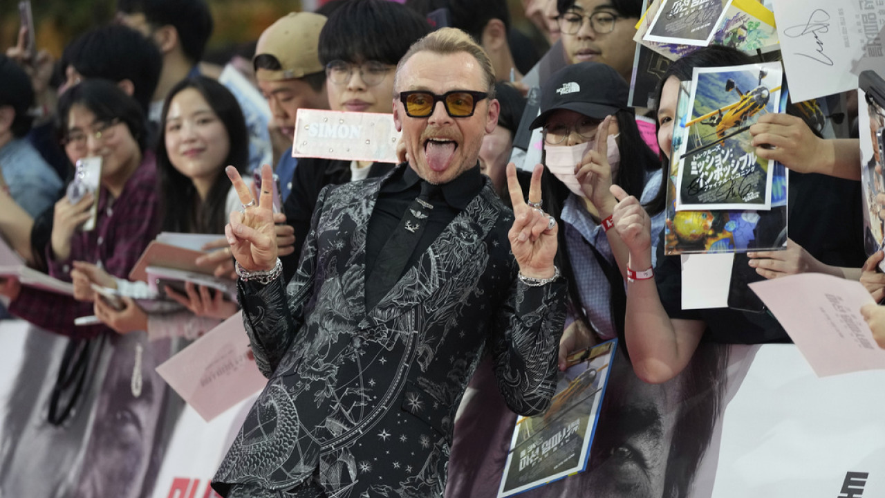 Simon Pegg: Αποκάλυψε ότι η σειρά «Mission: Impossible» τον έσωσε από τον αλκοολισμό Simon Pegg: Αποκάλυψε ότι η σειρά «Mission: Impossible» τον έσωσε από τον αλκοολισμό