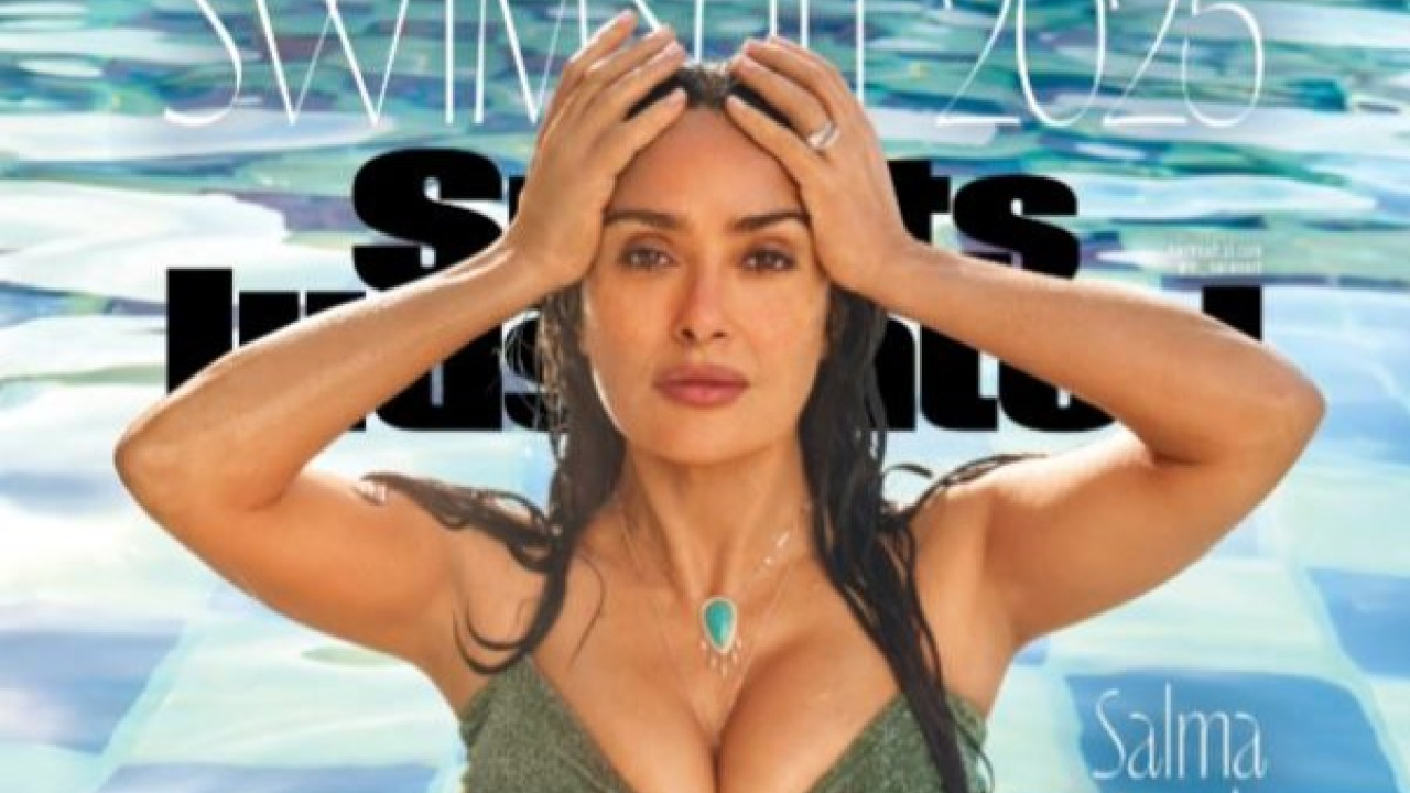 Salma Hayek: Έγινε το «κορίτσι» του «Sports Illustrated Swimsuit» και είναι ιδιαίτερα σέξι (φωτό)
