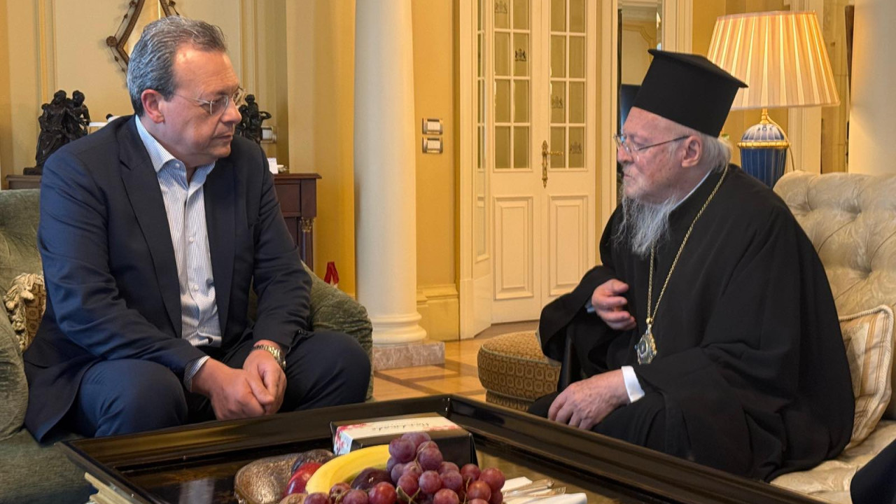 Συνάντηση Φάμελλου με Βαρθολομαίο: Στήριξη στο έργο του Πατριαρχείου