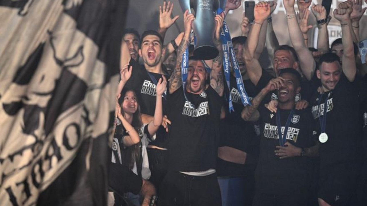 ΠΑΟΚ: Ο Βιεϊρίνια ολοκληρώνει την καριέρα του