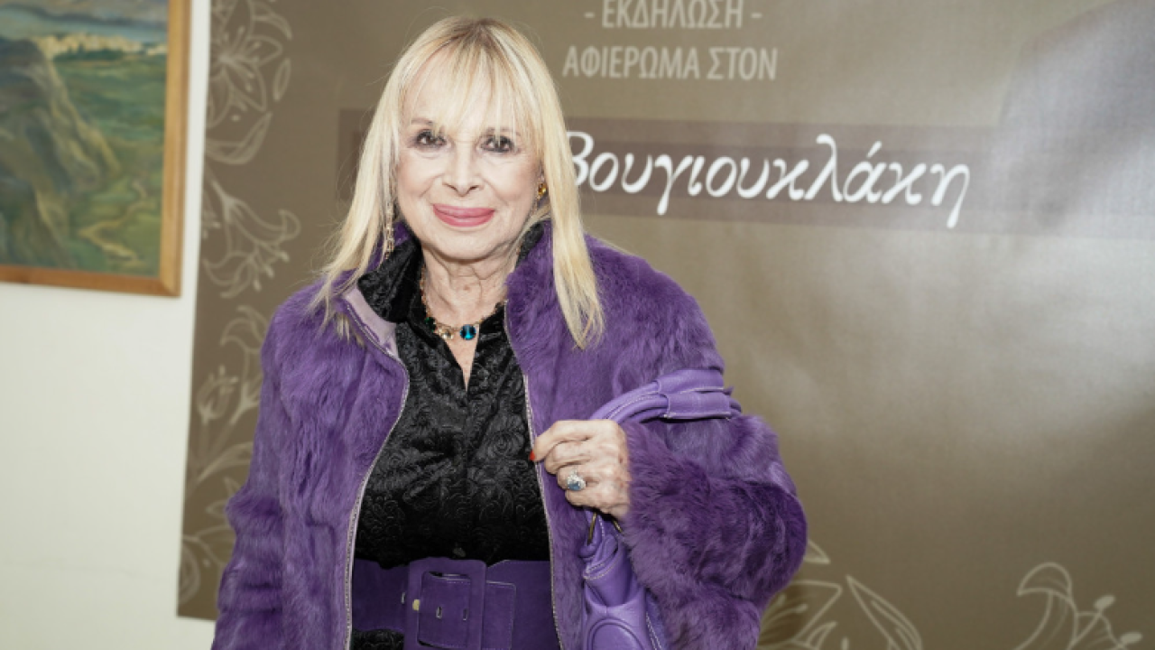 Άννα Φόνσου: «Αν πω ότι είμαι 80, θα πούνε “κάνει την μπεμπέκα!”» Η κριτική με πειράζει» Άννα Φόνσου: «Αν πω ότι είμαι 80, θα πούνε “κάνει την μπεμπέκα!”» Η κριτική με πειράζει»