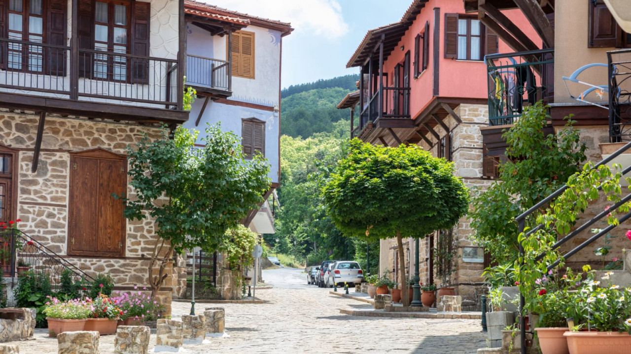 Επίσκεψη στη γραφική Αρναία Χαλκιδικής
