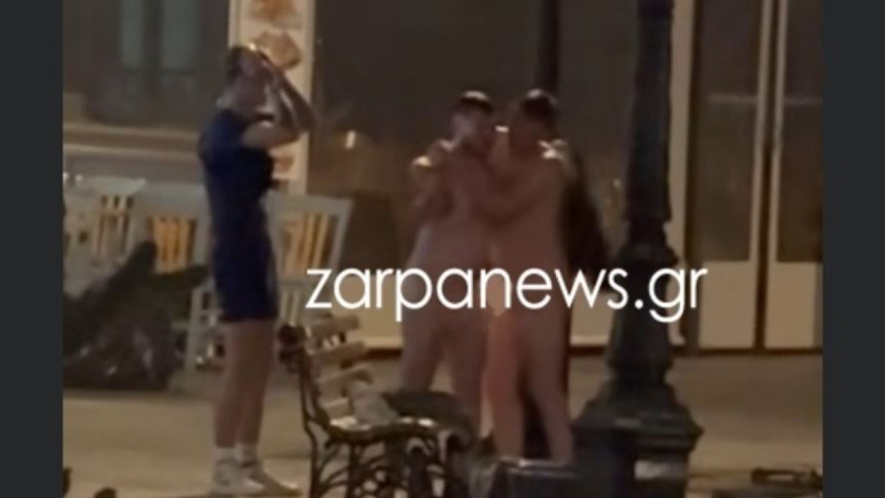 Γυμνοί ναύτες από το βρετανικό αεροπλανοφόρο προκαλούν στο Ενετικό Λιμάνι των Χανίων – Video Γυμνοί ναύτες από το βρετανικό αεροπλανοφόρο προκαλούν στο Ενετικό Λιμάνι των Χανίων – Video