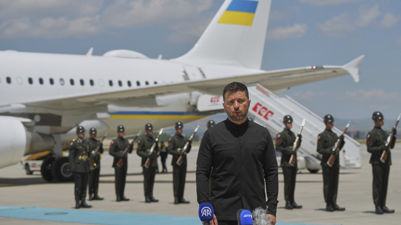 Ανάλυση CNN: Το διπλωματικό θρίλερ στην Κωνσταντινούπολη εξελίσσεται ακριβώς όπως το θέλει η Μόσχα Ανάλυση CNN: Το διπλωματικό θρίλερ στην Κωνσταντινούπολη εξελίσσεται ακριβώς όπως το θέλει η Μόσχα