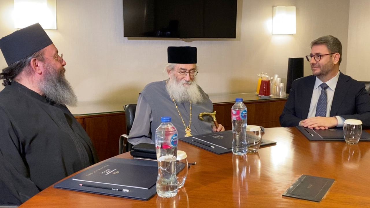 Ανδρουλάκης προς Αρχιεπίσκοπο Σινά: «Σεβασμός στη θρησκευτική ελευθερία και στο ιδιοκτησιακό καθεστώς της Μονής» Ανδρουλάκης προς Αρχιεπίσκοπο Σινά: «Σεβασμός στη θρησκευτική ελευθερία και στο ιδιοκτησιακό καθεστώς της Μονής»
