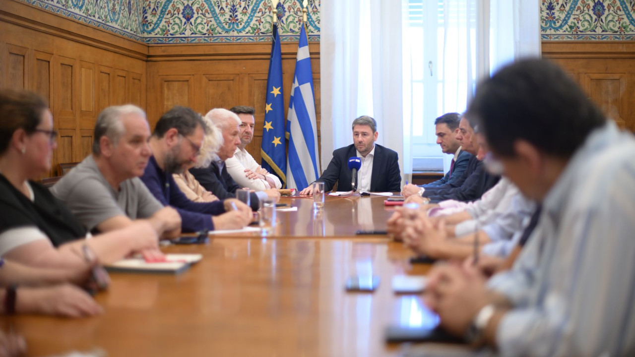 Ανδρουλάκης: Έχουν ωριμάσει οι συνθήκες για την επαναφορά 13ου και 14ου μισθού