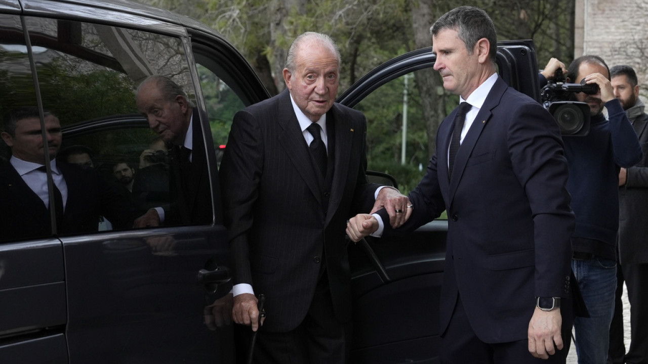 Ο Xουάν Κάρλος γράφει τα απομνημονεύματά του Ο Xουάν Κάρλος γράφει τα απομνημονεύματά του