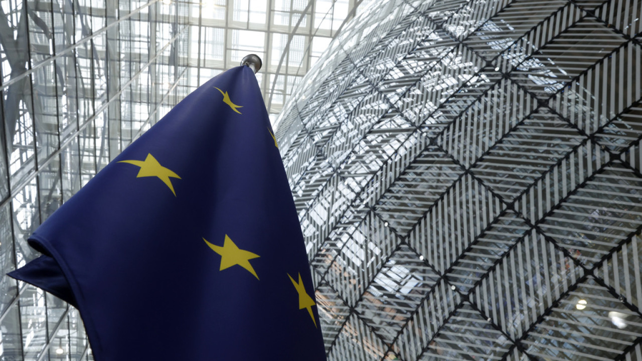 To Ευρωπαϊκό Συμβούλιο επανέλαβε την υποστήριξή του στη «συνολική, δίκαιη και διαρκή ειρήνη» στην Ουκρανία