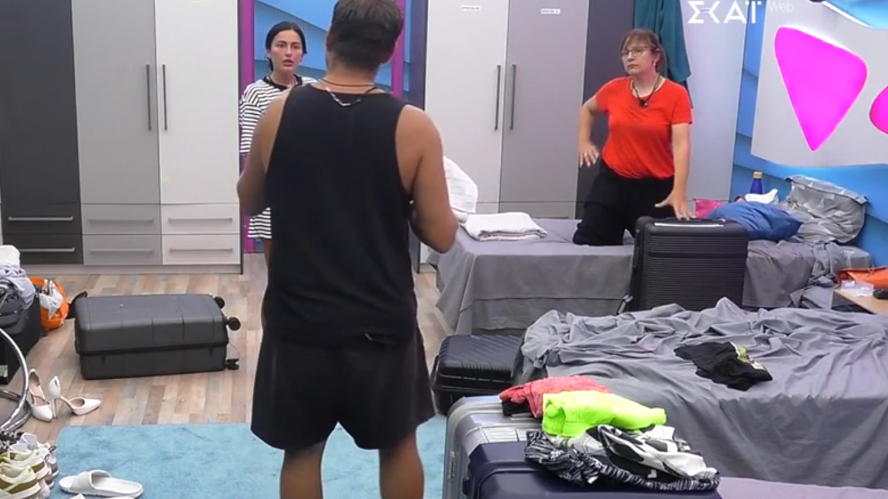 Big Brother: «Μπηχτές» και παρεξηγήσεις – «Έδειξες κι εσύ τον χαρακτήρα σου» (Βίντεο) Big Brother: «Μπηχτές» και παρεξηγήσεις – «Έδειξες κι εσύ τον χαρακτήρα σου» (Βίντεο)