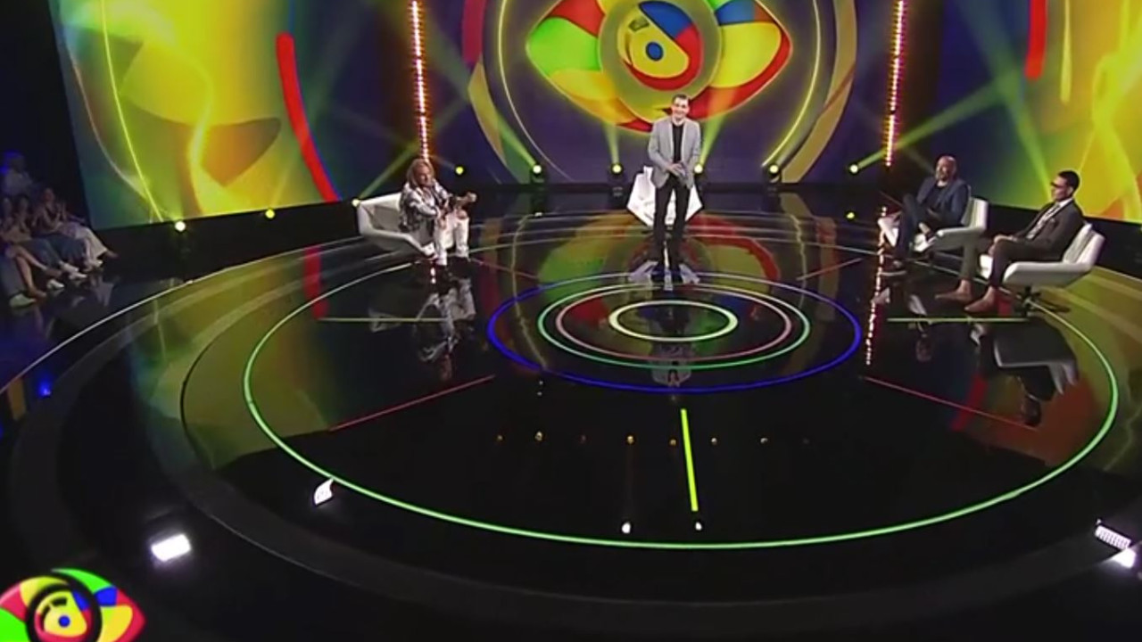 Big Brother: Ανατροπές, εντάσεις και αποχώρηση με φόντο τη Θεσσαλονίκη Big Brother: Ανατροπές, εντάσεις και αποχώρηση με φόντο τη Θεσσαλονίκη