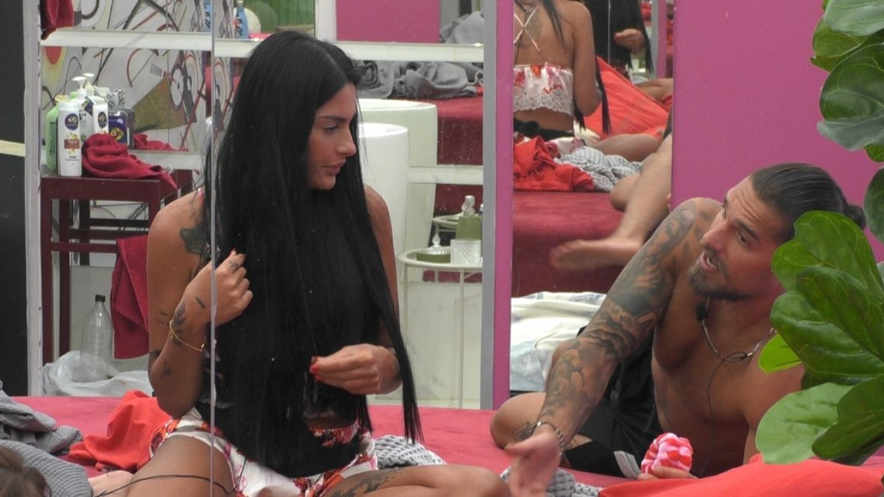 Big Brother: Σχέσεις σε κρίση και τρεις νέοι υποψήφιοι - Απόψε στις 23.15 στον ΣΚΑΪ (Βίντεο)