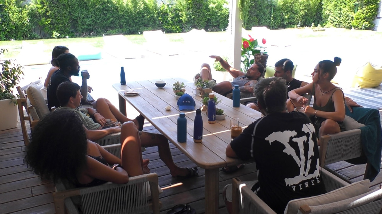 Big Brother: Τα νέα δεδομένα της αρχηγίας προκαλούν μεγάλη αναστάτωση Big Brother: Τα νέα δεδομένα της αρχηγίας προκαλούν μεγάλη αναστάτωση