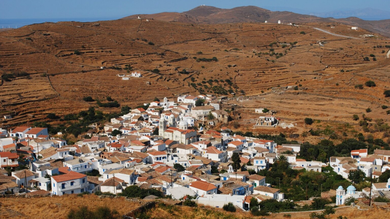 Βόλτα στη γραφική Δρυοπίδα Κύθνου