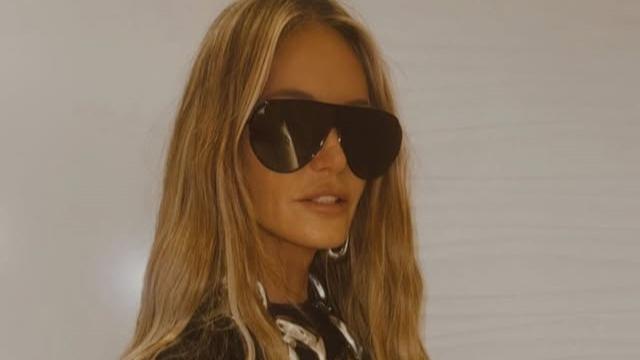 Πώς αδυνάτισε έτσι η Elle Macpherson; - Αυτή είναι η διατροφή που ακολουθεί το «Σώμα»