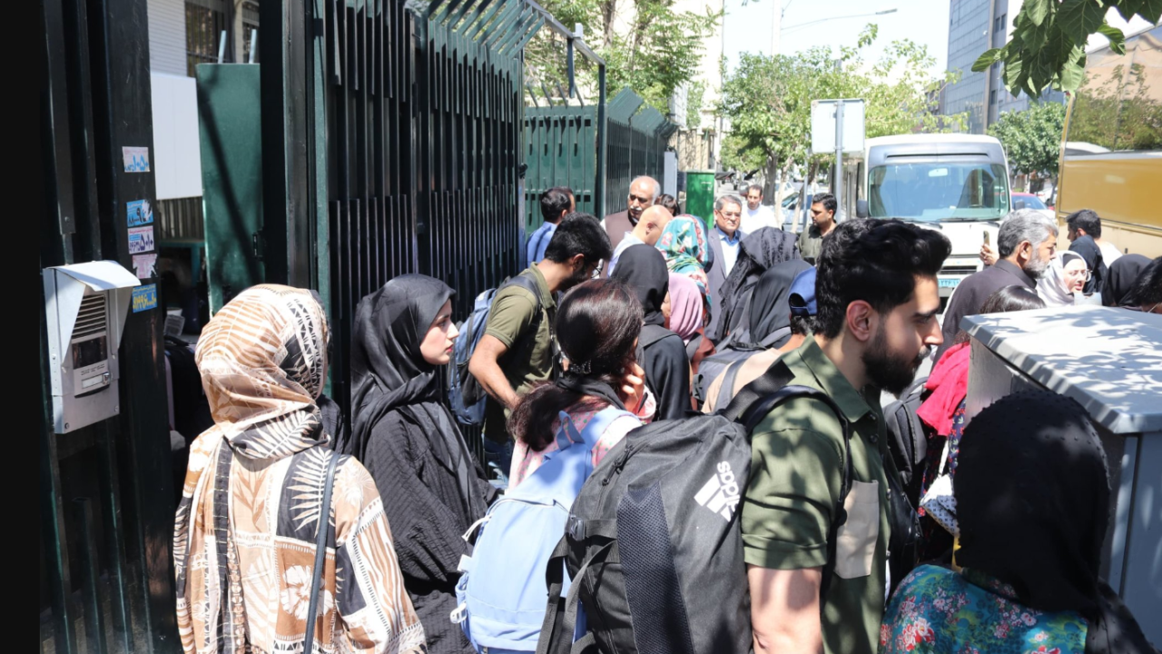 «Πολύπλοκες επιχειρήσεις» των κρατών παγκοσμίως για την απομάκρυνση πολιτών τους από Ισραήλ και Ιράν «Πολύπλοκες επιχειρήσεις» των κρατών παγκοσμίως για την απομάκρυνση πολιτών τους από Ισραήλ και Ιράν