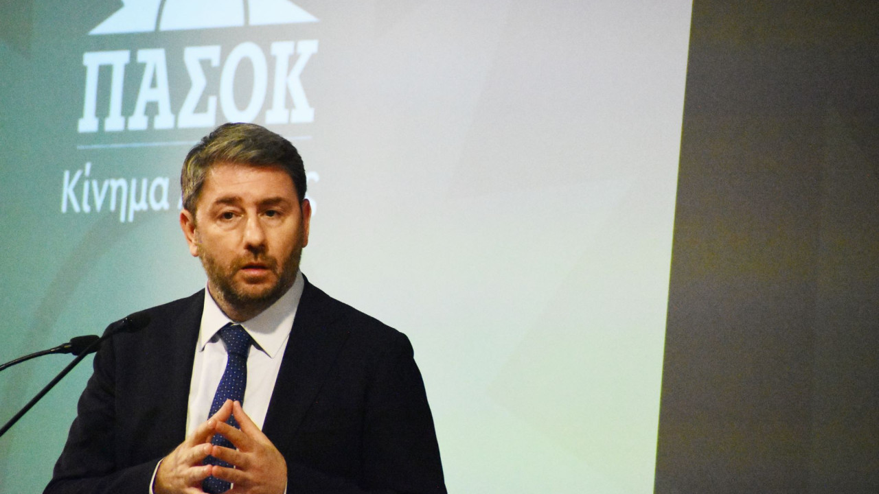Ανδρουλάκης στον ΣΚΑΪ: Με σφραγίδα Μητσοτάκη η Βουλή έγινε πλυντήριο ποινικών ευθυνών του Καραμανλή