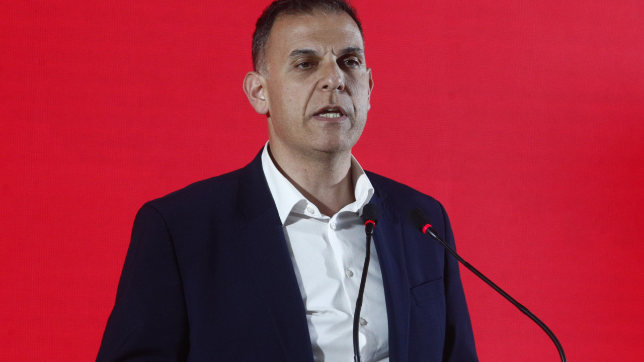 Βαρύ πένθος για τον Γιώργο Καραμέρο – Πέθανε η μητέρα του