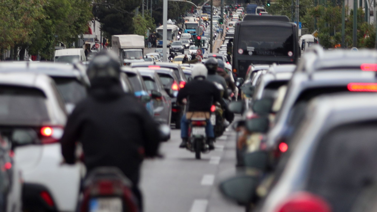 Πεντέλη: Συνελήφθη 16χρονος με κλεμμένη μηχανή