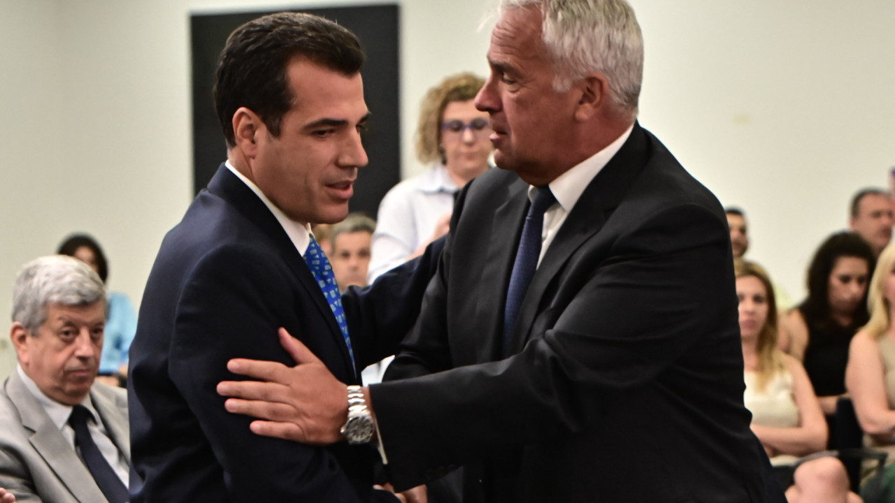 Πλεύρης: Όποιος έρχεται παράνομα στην Ελλάδα, είτε θα επιστρέφει στη χώρα προέλευσής του, είτε θα μπαίνει φυλακή