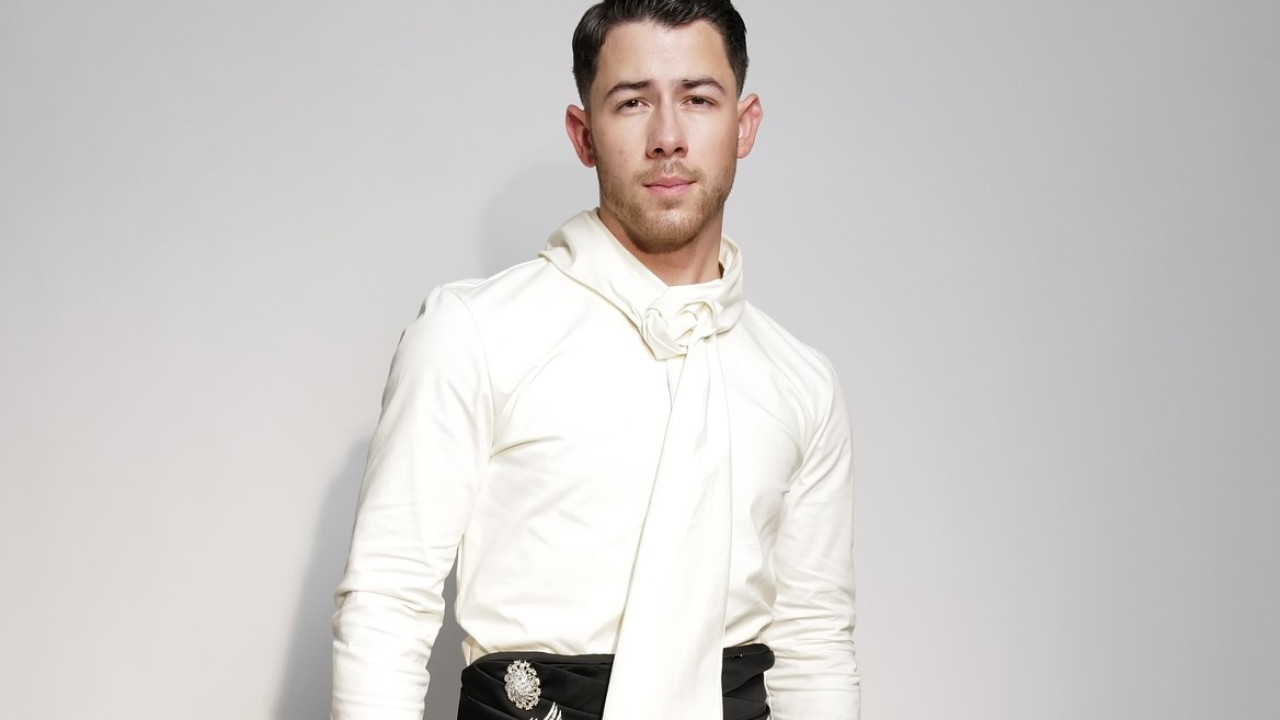 Nick Jonas: Θα υποδυθεί τον Πολ Στάνλεϊ των KISS στην ταινία «Shout It Out Loud»