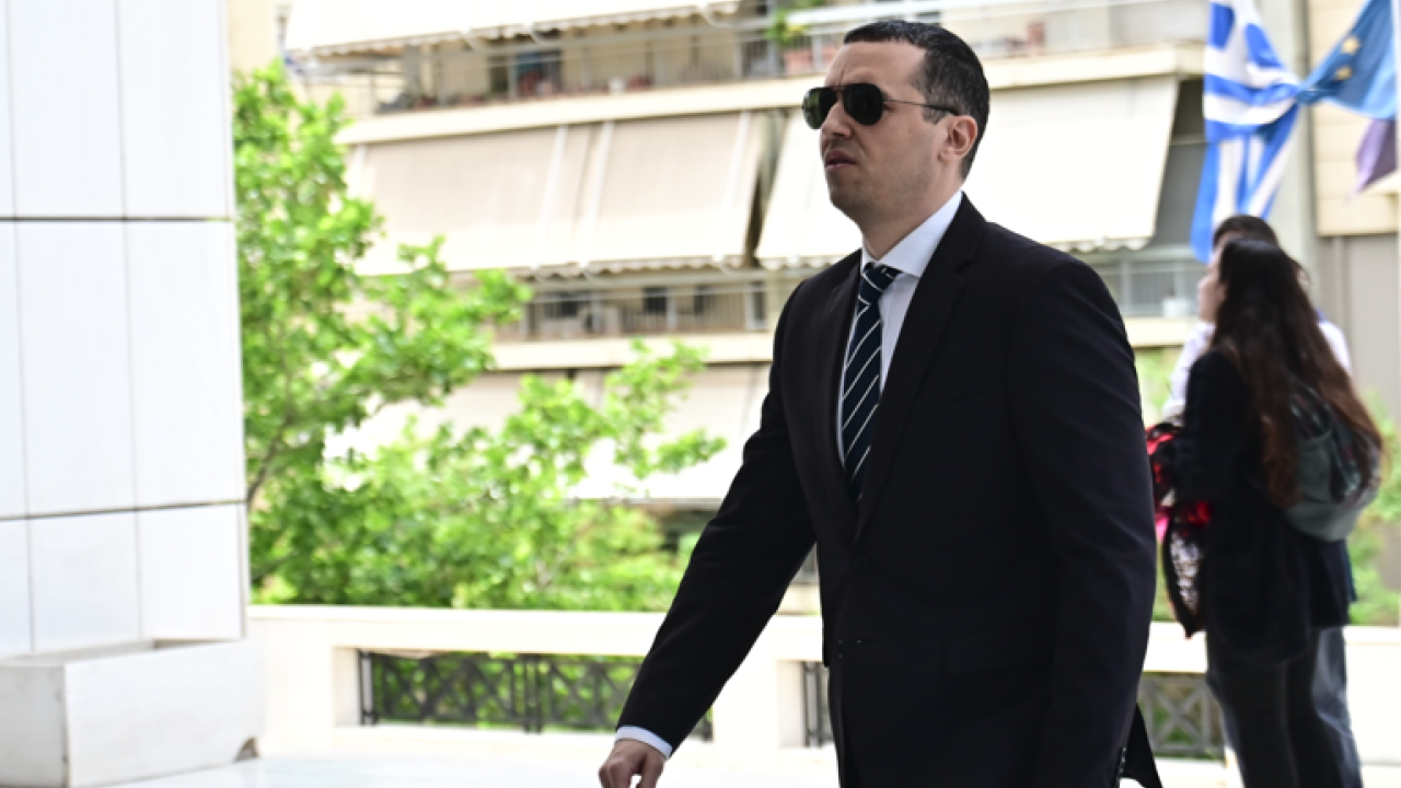 Κασιδιάρης: Η εισαγγελέας ζητεί να γίνει δεκτή η αίτηση αποφυλάκισης Κασιδιάρης: Η εισαγγελέας ζητεί να γίνει δεκτή η αίτηση αποφυλάκισης
