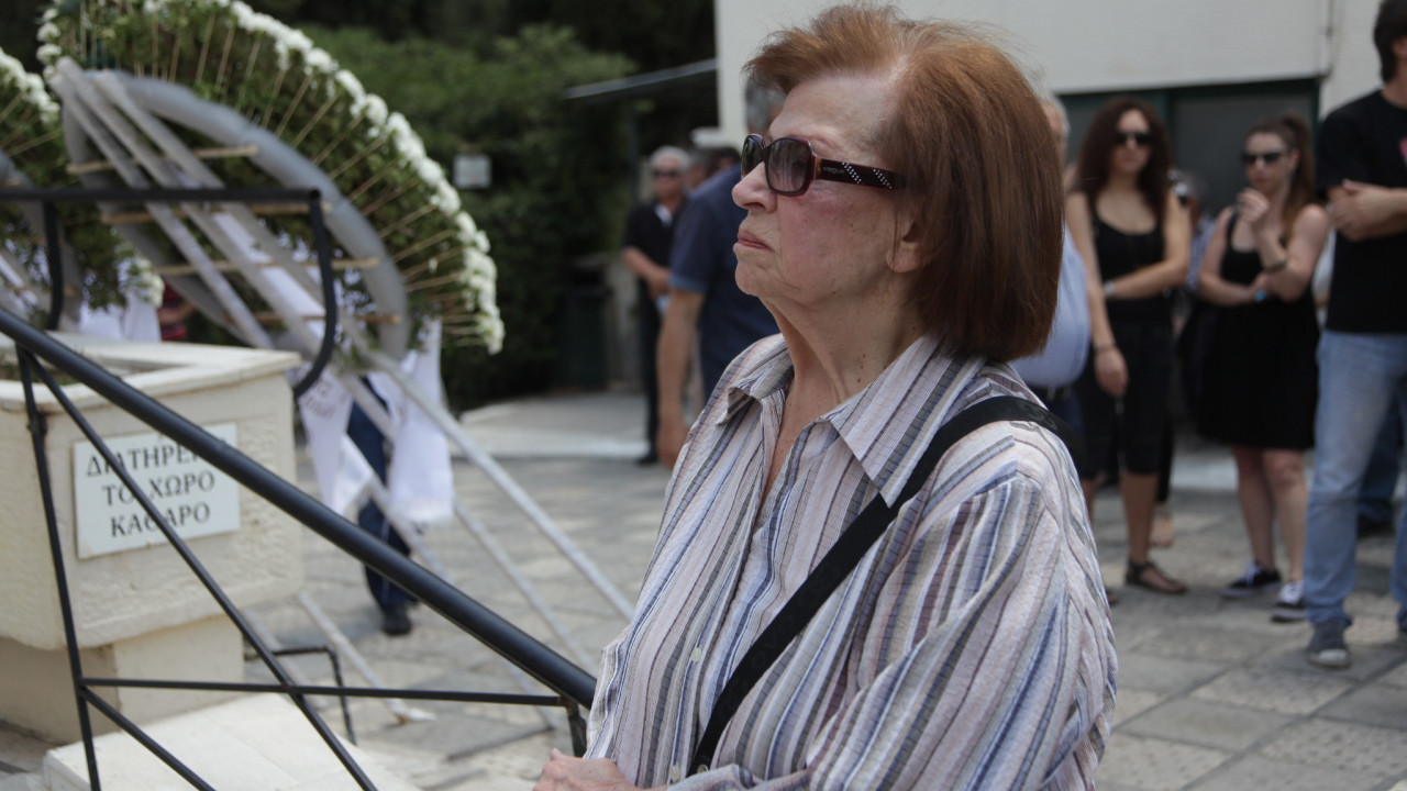 Έφυγε από τη ζωή η Κατερίνα Γιουλάκη Έφυγε από τη ζωή η Κατερίνα Γιουλάκη