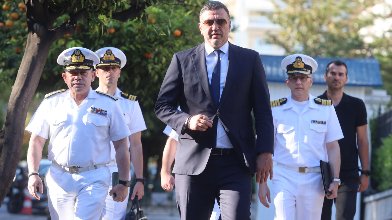 Αυστηρό μήνυμα Κικίλια για την ασφάλεια στην ακτοπλοΐα - Η νομοθεσία πρέπει να τηρείται απαρέγκλιτα