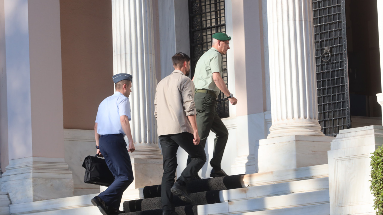 Εγρήγορση για την ασφάλεια, ανησυχία για την οικονομία