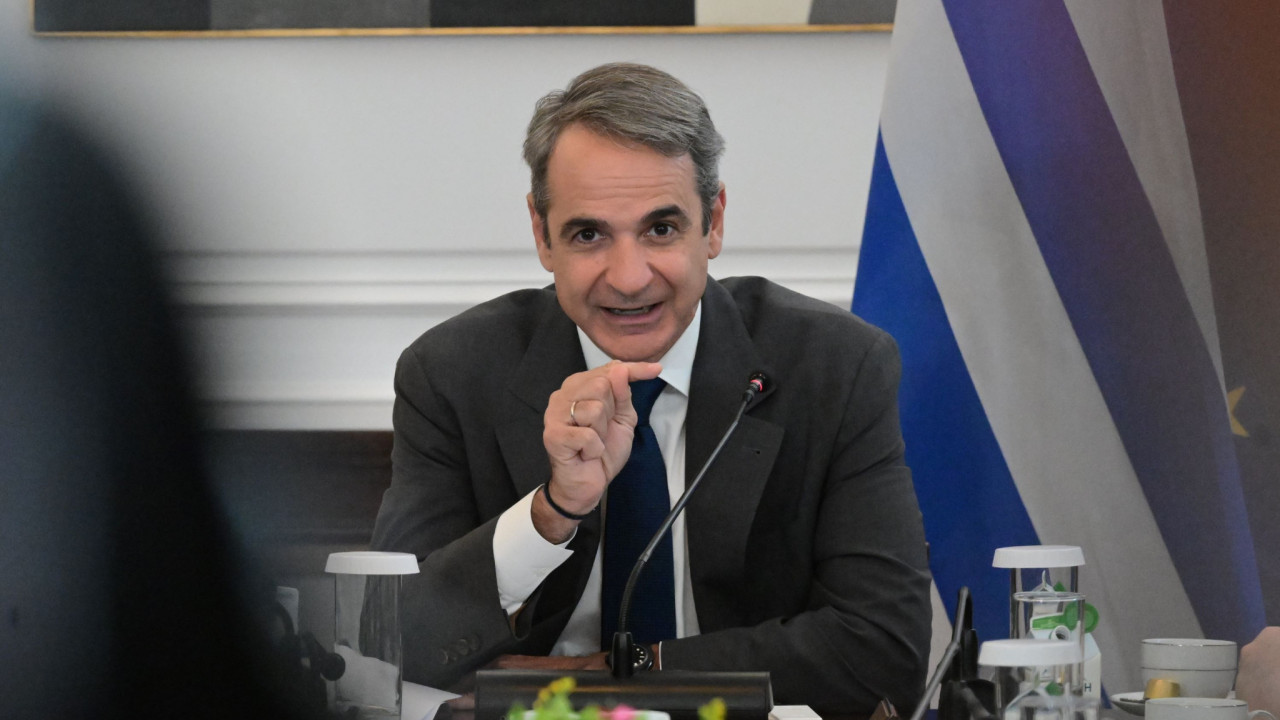 Μητσοτάκης: Αύριο κατατίθεται επισήμως η πρόταση για ένταξη στο SAFE, διεκδικώντας δάνεια ύψους 1,2 δισ. ευρώ Μητσοτάκης: Αύριο κατατίθεται επισήμως η πρόταση για ένταξη στο SAFE, διεκδικώντας δάνεια ύψους 1,2 δισ. ευρώ