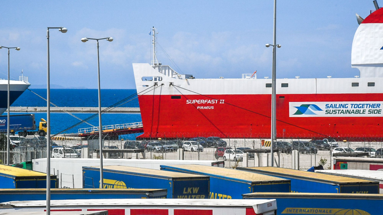 Απεργία ΠΕΝΕΝ: Για 9η ημέρα χωρίς πλοία η γραμμή Πάτρα-Ηγουμενίτσα-Ιταλία Απεργία ΠΕΝΕΝ: Για 9η ημέρα χωρίς πλοία η γραμμή Πάτρα-Ηγουμενίτσα-Ιταλία