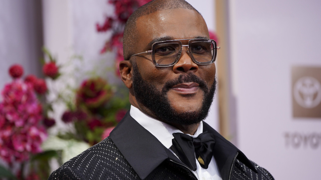 Tyler Perry: Ο μεγιστάνας των ΜΜΕ κατηγορείται από ηθοποιό για σεξουαλική επίθεση και παρενόχληση