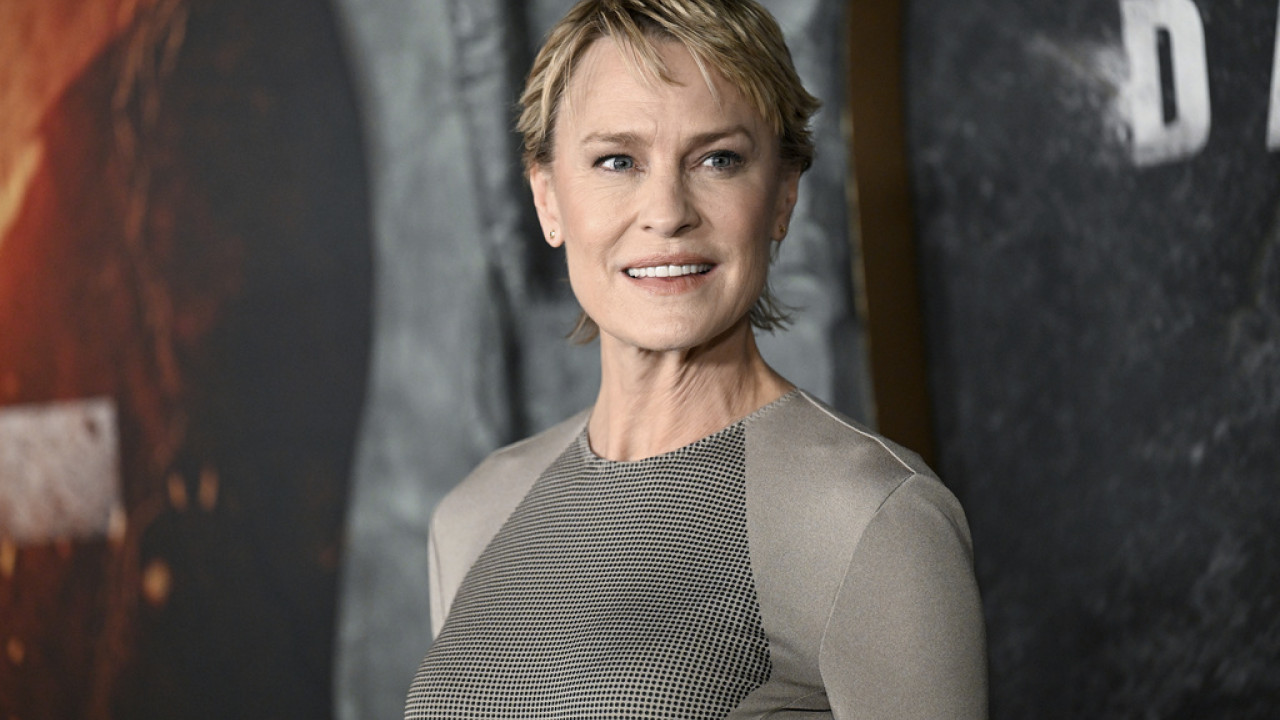 Robin Wright: Έδωσε αγώνα για ίση αμοιβή στο «House of Cards»