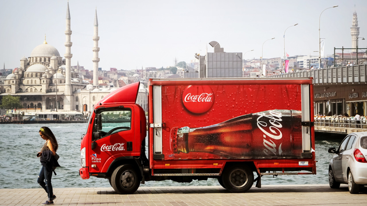 Τουρκία: Έρευνα κατά της Coca-Cola για παραβίαση των κανόνων ανταγωνισμού Τουρκία: Έρευνα κατά της Coca-Cola για παραβίαση των κανόνων ανταγωνισμού