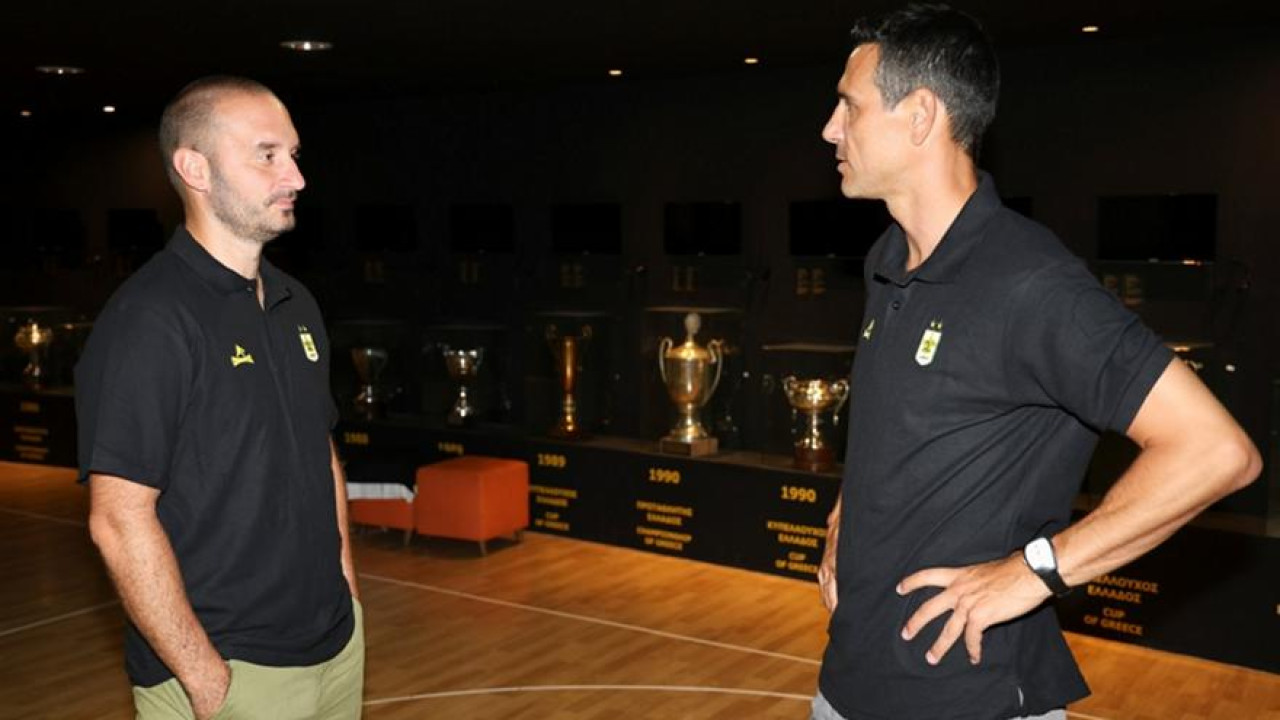 Άρης: Ξεναγήθηκε στο Nick Galis Hall από τον Ζήση ο Κάραϊτσιτς Άρης: Ξεναγήθηκε στο Nick Galis Hall από τον Ζήση ο Κάραϊτσιτς