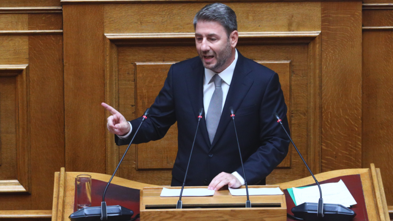 Ανδρουλάκης: Σφοδρή επίθεση και κριτική στον Μητσοτάκη
