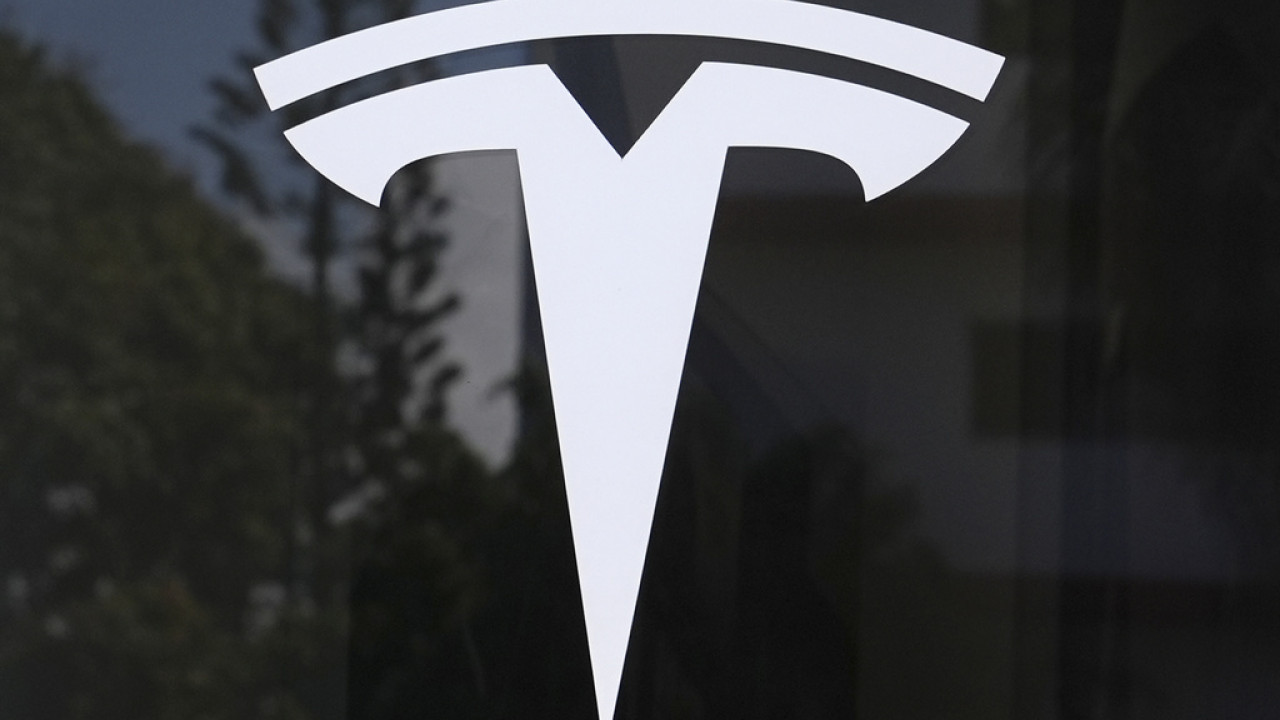 Mega deal ,5 δισ. μεταξύ Tesla και Samsung για τα τσιπ