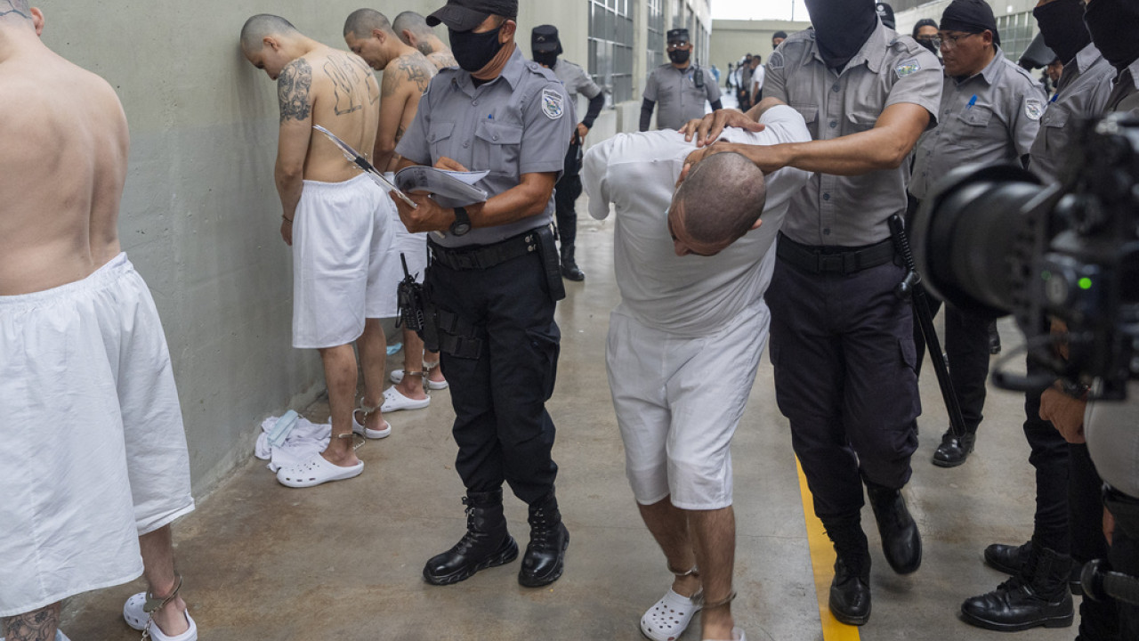 ΗΠΑ: Η κυβέρνηση Τραμπ αναιρεί το καθεστώς προστασίας από απέλαση δεκάδων χιλιάδων υπηκόων Νικαράγουας και Ονδούρας