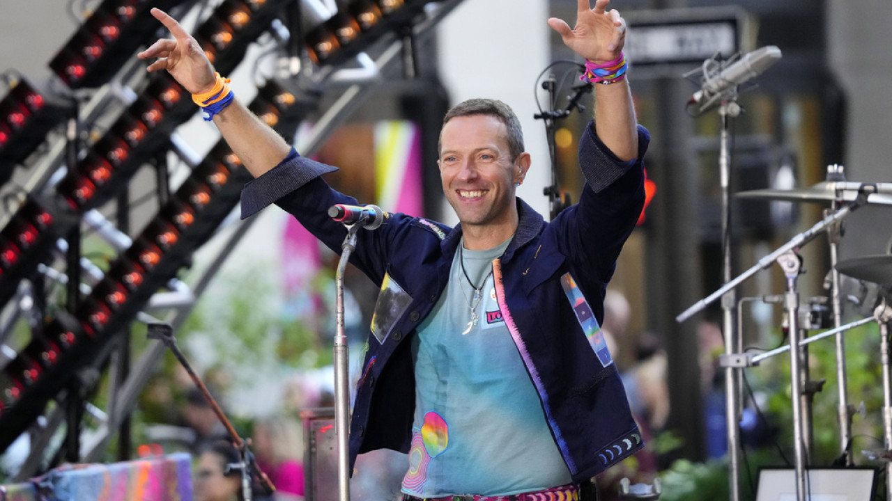 Πώς οι συναυλίες των Coldplay δημιουργήθηκαν για viral στιγμές όπως αυτή του CEO της Astronomer