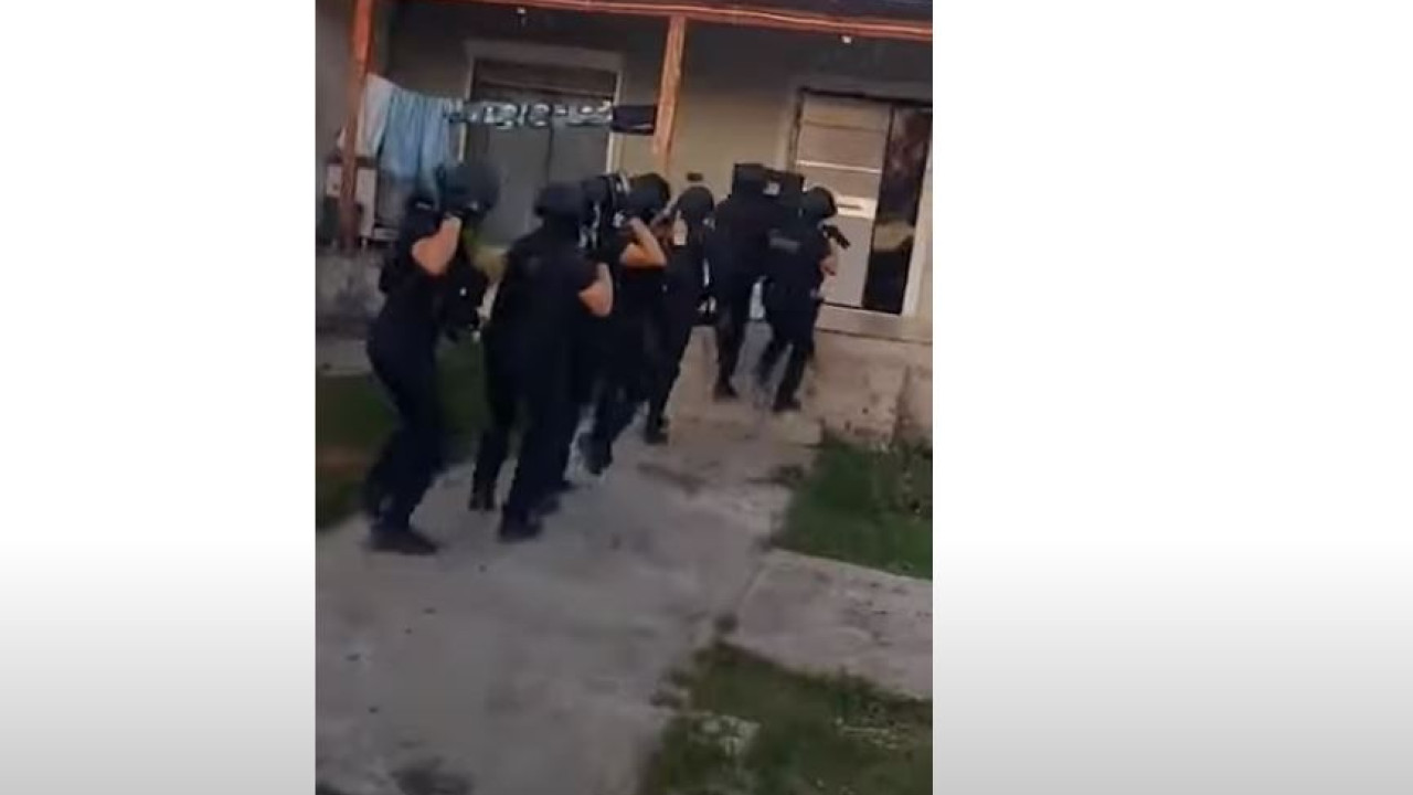 Αστυνομική επιχείρηση με 11 συλλήψεις σε οικισμό του Ασπροπύργου