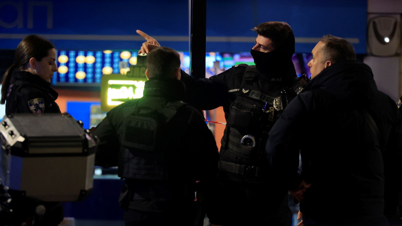 Πελάτες σε προποτζίδικο ακινητοποίησαν ληστή Πελάτες σε προποτζίδικο ακινητοποίησαν ληστή