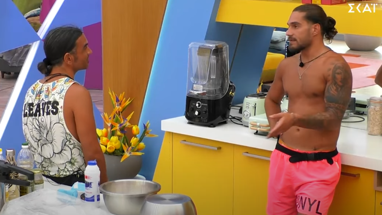 Big Brother: Πικρίες και παλιές φιλίες αναβιώνουν μετά από δύο απρόσμενες επισκέψεις – Η επανένωση και ο αποχωρισμός… (Βίντεο) Big Brother: Πικρίες και παλιές φιλίες αναβιώνουν μετά από δύο απρόσμενες επισκέψεις – Η επανένωση και ο αποχωρισμός… (Βίντεο)