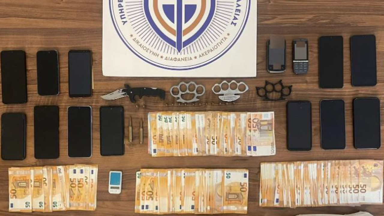 Οι αποκαλυπτικοί διάλογοι των αστυνομικών που διακινούσαν ναρκωτικά Οι αποκαλυπτικοί διάλογοι των αστυνομικών που διακινούσαν ναρκωτικά